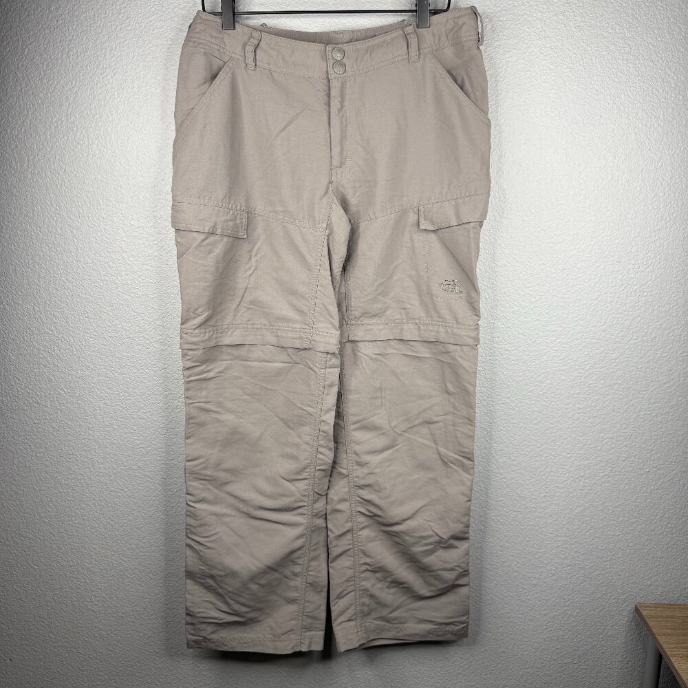 The North Face Women's Convertible Cargo Track Pants in Light Khaki